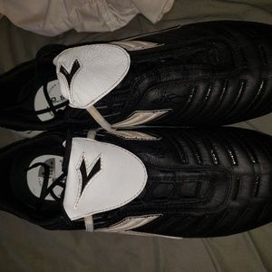 Diadora soccer cleats